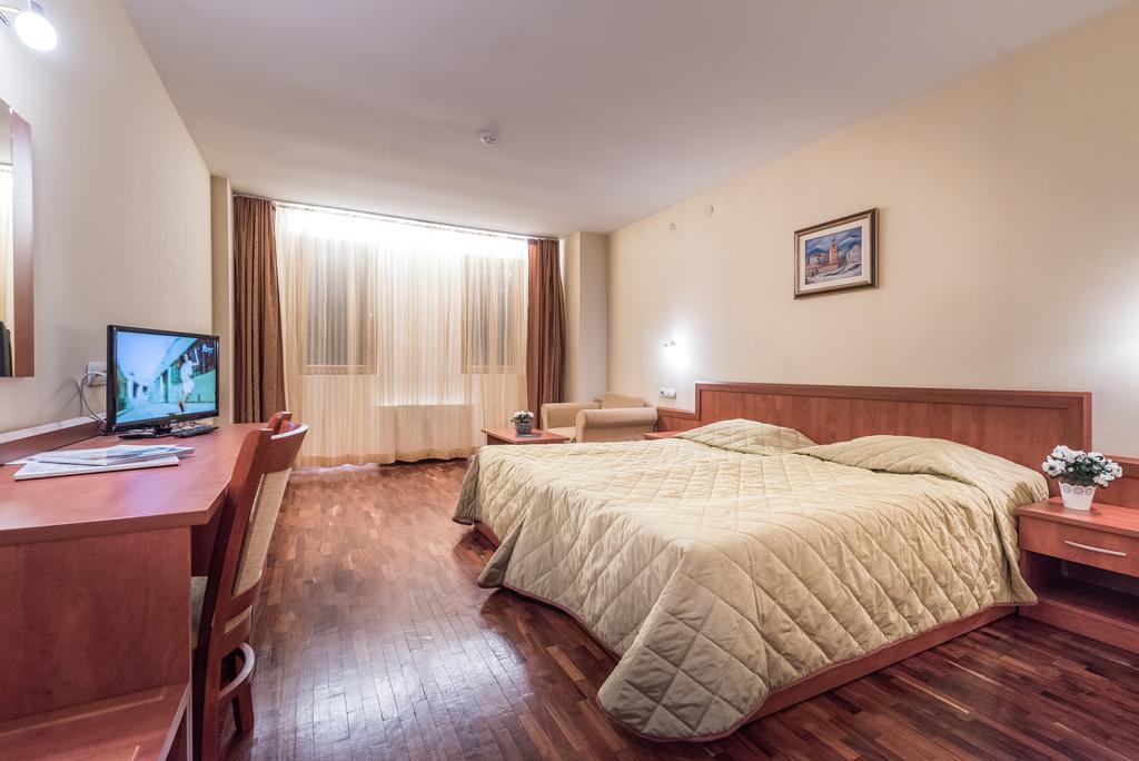 Hotel Hermes Банско Экстерьер фото